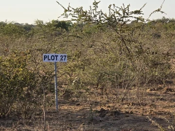 Farm & Agricultural Land