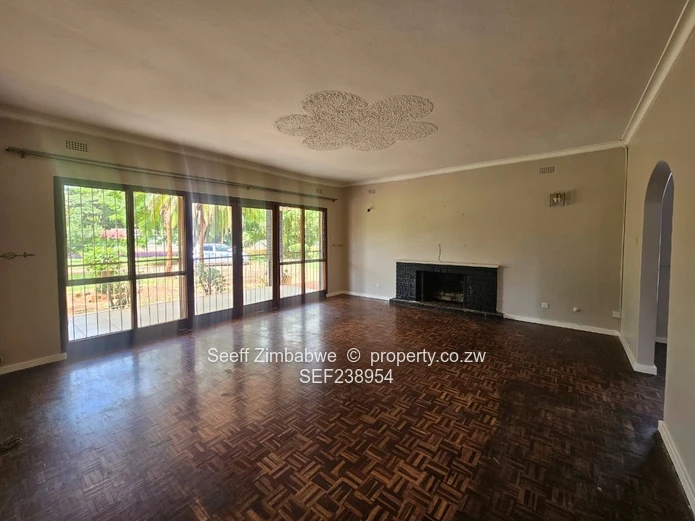 Spacious 4-Bedroom Home in Philadelphia