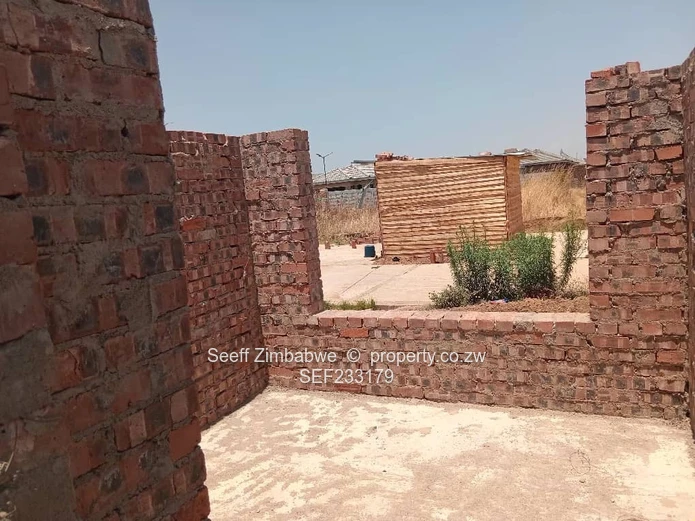 Beautiful 4-Bedroom Shell House on a 345sqm Corner Stand!