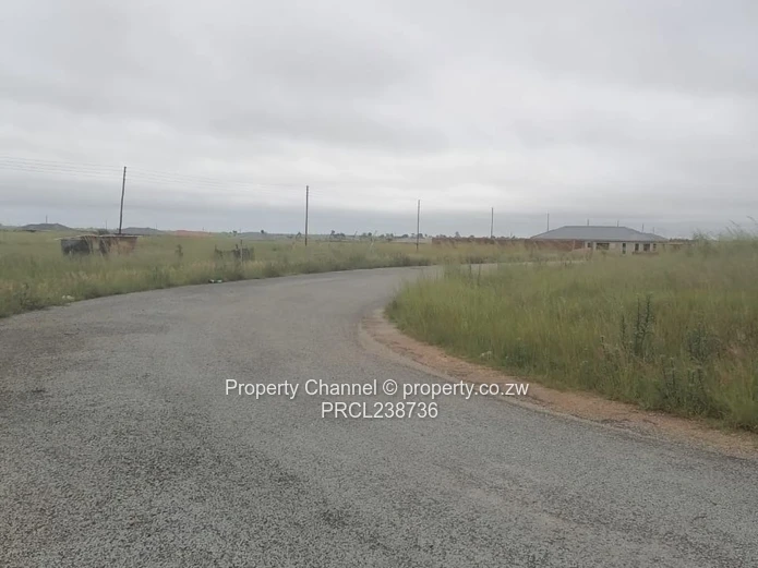 300 m² Nyabira Stand - Serviced Plot with Road & Power