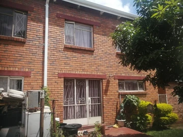 Gweru Renoirs Flat for Sale