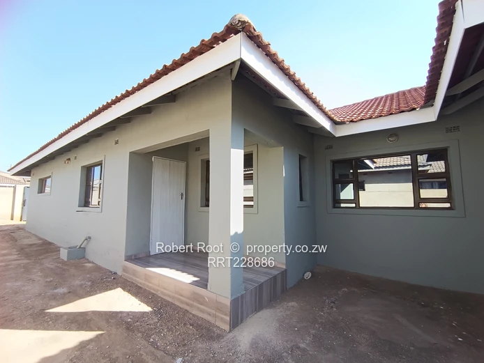 4 bed home in New Marimba