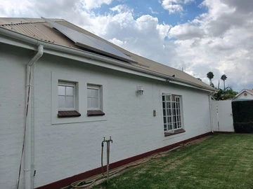 3 Bedroom Garden Flat