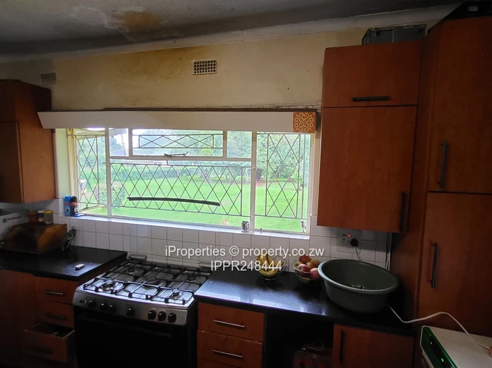 Primes Land  and residential home Vainona