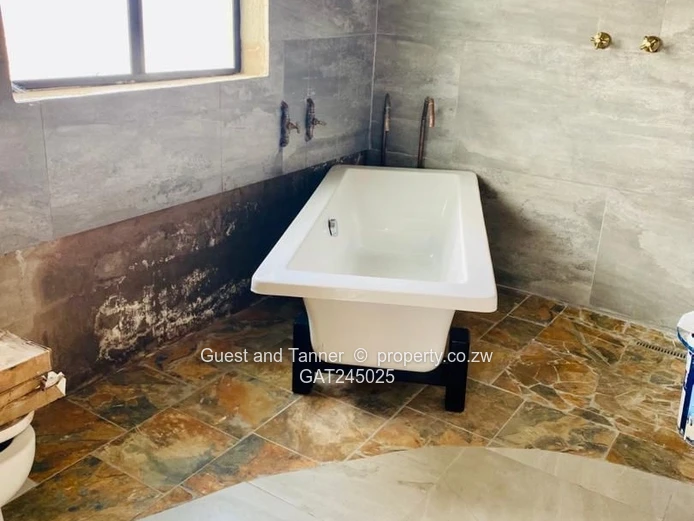 3 Bed House For Sale In Hopelyn