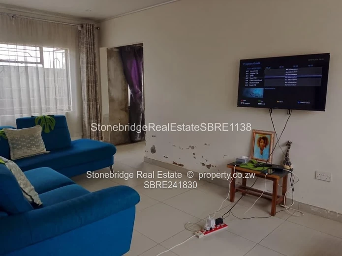 3 bedroomed house in Cowdray Park for sale