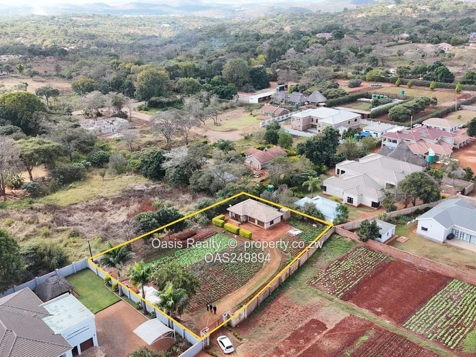 Residential Stand with a 3 Beds Cottage for Sale | Shawasha Hills,  US$165,000 | Residential Stand