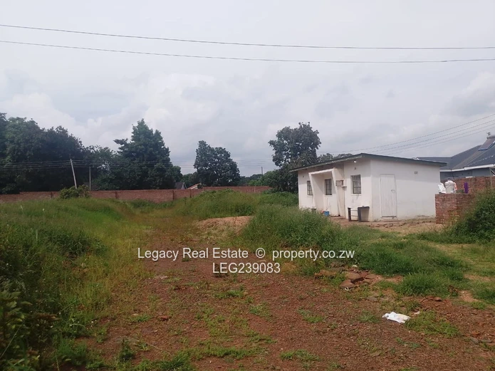 Prime Waterfalls Stand For Sale – Gated Complex