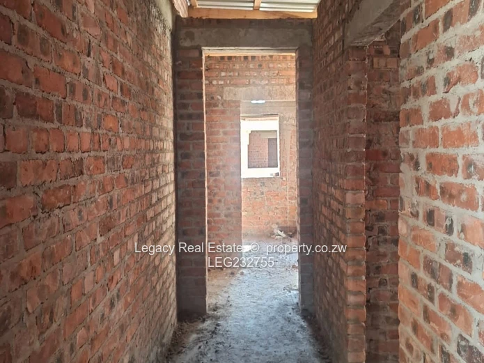 Unfinished Elegance in Arlington Estate (Sole Mandate)