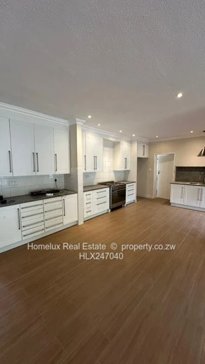 Elegant & Secure Cluster Home in Prestigious Ballantyne Park-3 Bed Luxury Living Near Sam Levy’s 