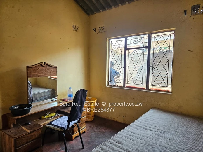 4-Bed Budiriro, Harare — Veranda & Off-Street Parking