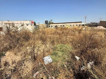 Commercial & Industrial Land