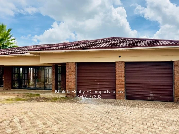 Fairview PROPERTY FOR SALE