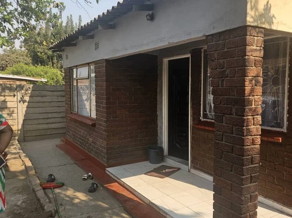 11 Bedroom House