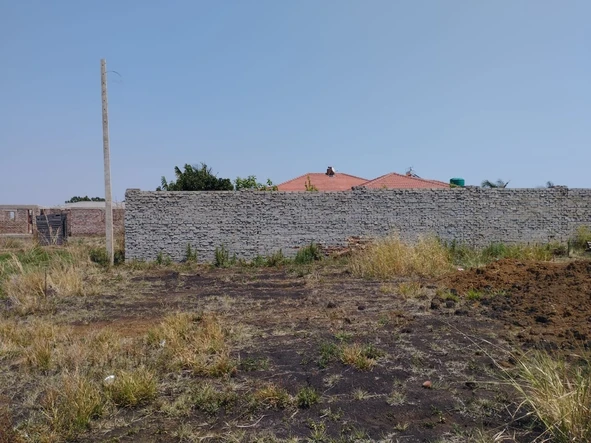 Stands & Residential Land