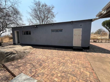 Farm & Agricultural Land