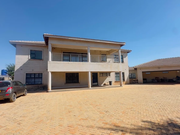 5 Bedroom House