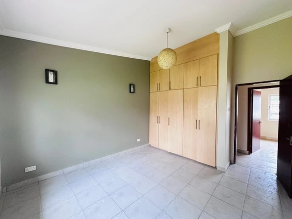2 Bedroom Garden Flat