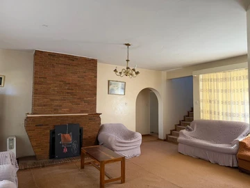 7 Bedroom House