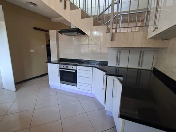 3 Bedroom Garden Flat