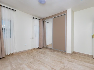 3 Bedroom Garden Flat