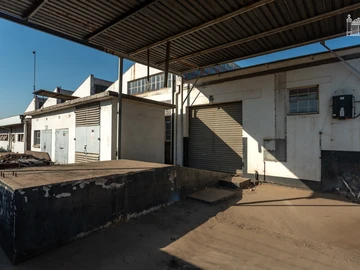 Warehouse & Factory