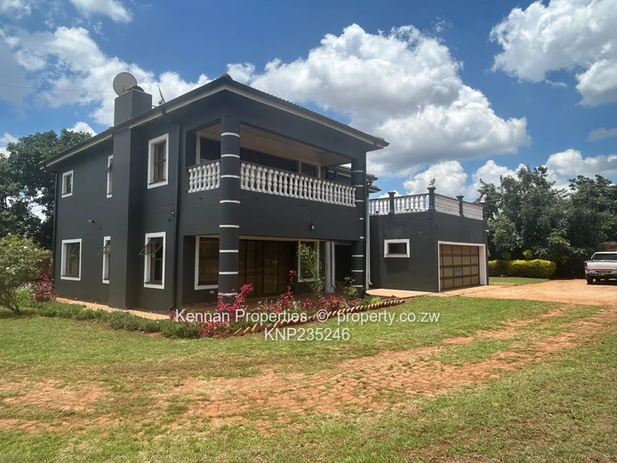 Spacious Home in Mt Pleasant Heights (Sole Mandate)