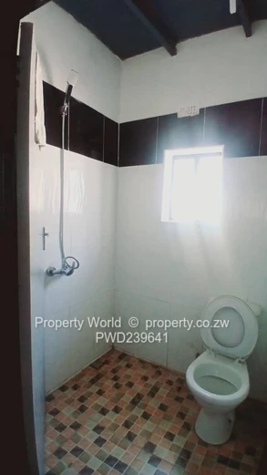 Warehouse To Let In Sunway City