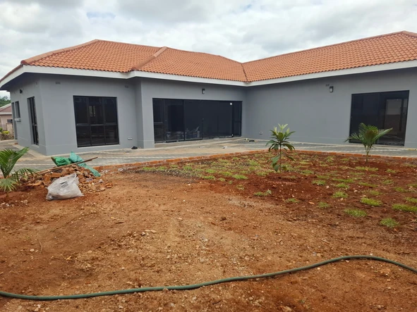 4 Bedroom Garden Flat