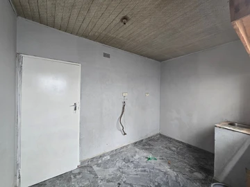 8 Bedroom Townhouse Complex