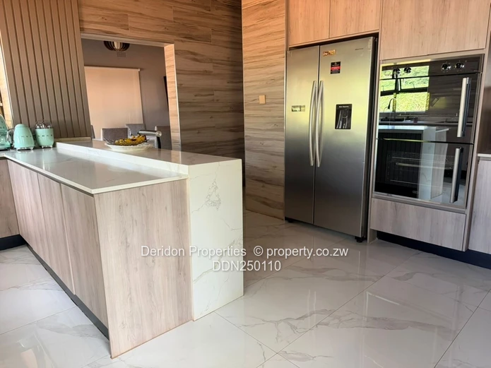 Modern 6-Bed Rolf Valley Home — Pool & Borehole