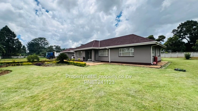 Well appointed family home.