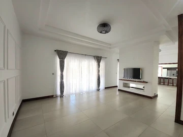 4 Bedroom Townhouse Complex