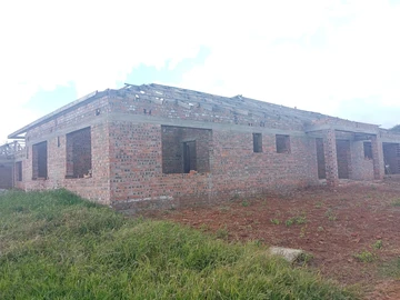 9 Bedroom House
