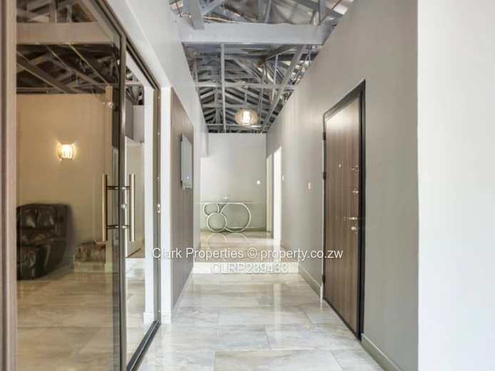 6-Bed Rolf Valley Home 