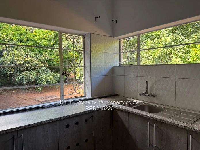 Neat Family Home for Rent In Hillside!