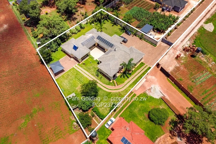 Executive House for Sale (Sole Mandate)