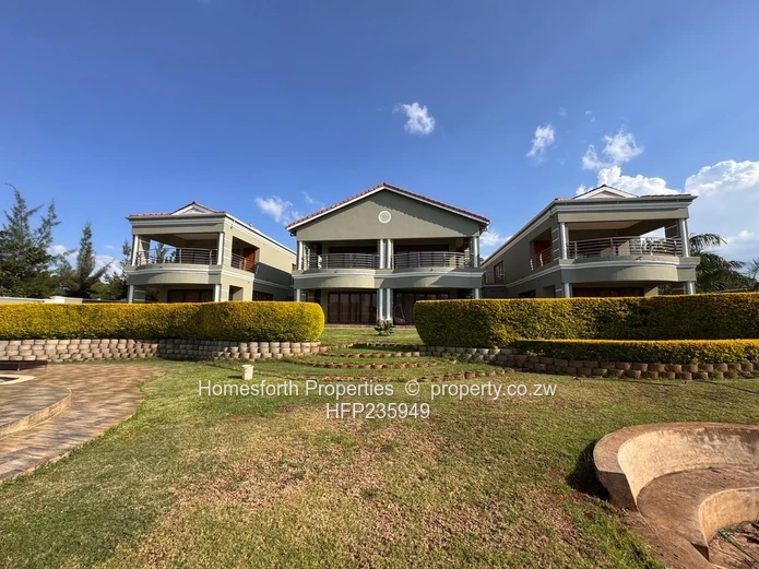 Brookeview beautiful 2 in 1 double storey for sale.