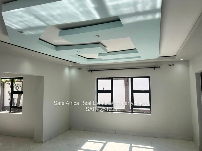 4 BEDROOM HOUSE TO LET | ZIMRE PARK, NEAR MUTARE ROAD - $700pm