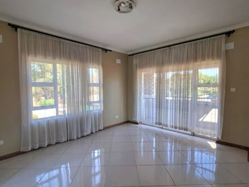 3 Bedroom Garden Flat