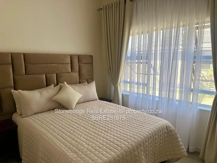 3 Bedroomed Towwnhouse in Hillside for sale