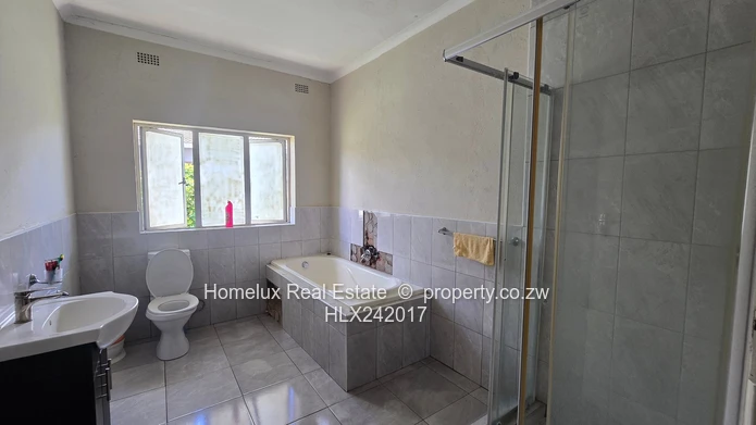 Charming Family Home for Sale in Pleasant Valley (700sqm) (Sole Mandate)