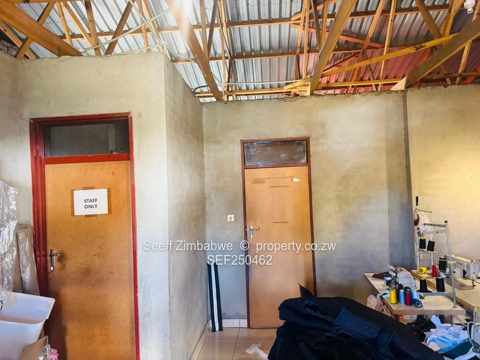 Investment Opportunity: Factory/Warehouse in Damofalls