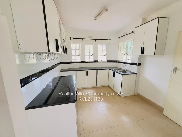 2-Bedroom Stand-Alone Cottage to Let!!!