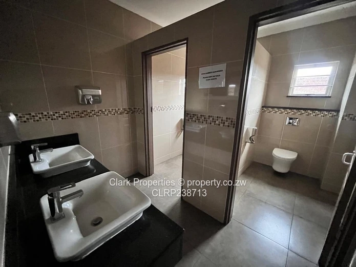 High-Exposure Commercial Property – Waterfalls