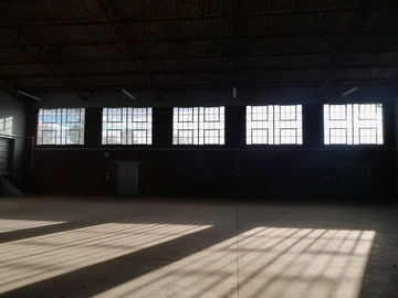 Warehouse & Factory