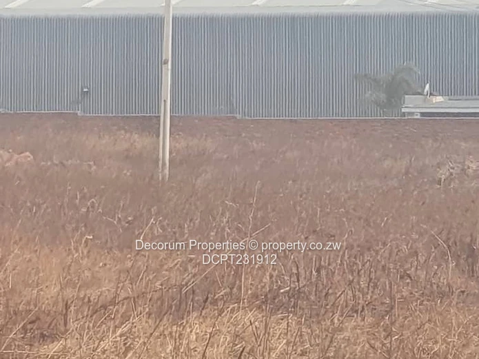 6,413 m² Commercial Land, Aspindale  — Roadfront, Near Warehouses