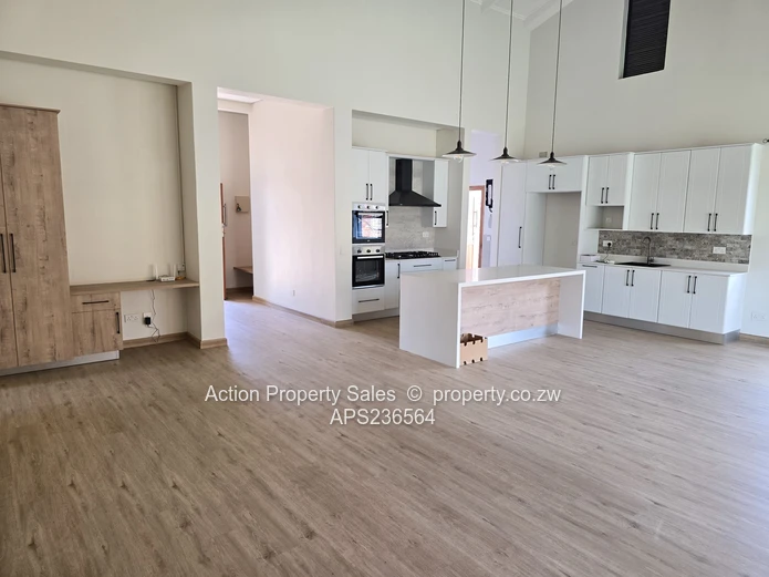 3 Bedroom Townhouse in Highlands - $2,000 plus Levy $300 