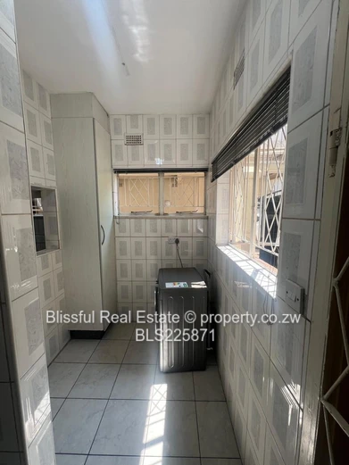 Modern 3-Bedroom Furnished Duplex Flat for Rent – Avenues