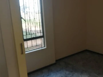 3 Bedroom Flat & Apartment
